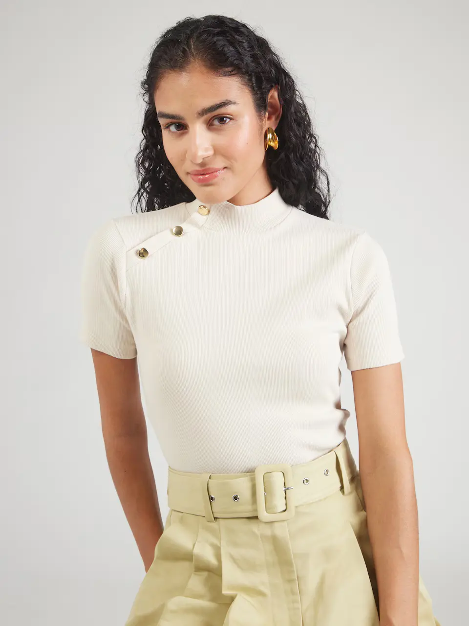 About You Essential tričko – stylové každodenní oblečení